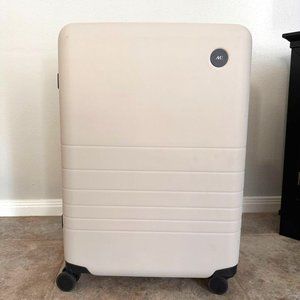 Monos Check-In Medium & Packing Cubes